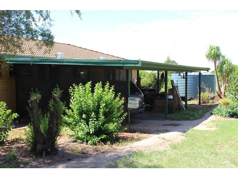 Ellesmere QLD 4610