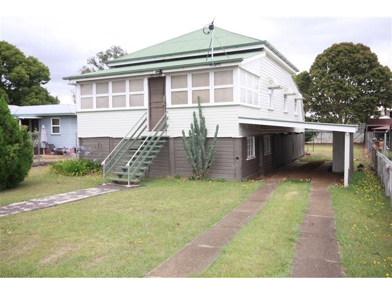 33 William Street, Kingaroy QLD 4610