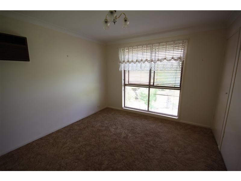6 Candello Cl, Kingaroy QLD 4610
