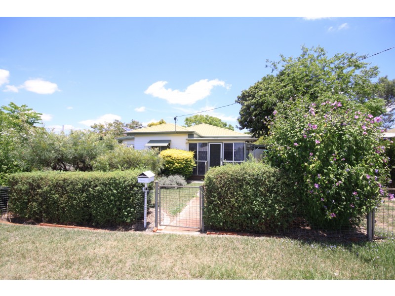 11 Norman Street, Kingaroy QLD 4610