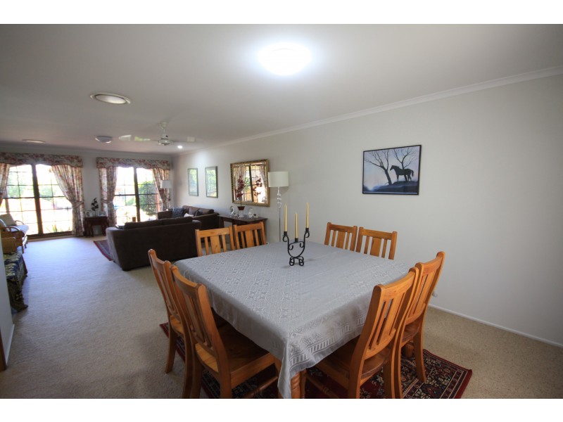 18 Coral Street, Kingaroy QLD 4610