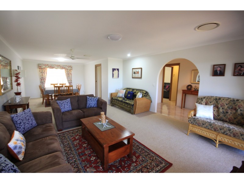 18 Coral Street, Kingaroy QLD 4610