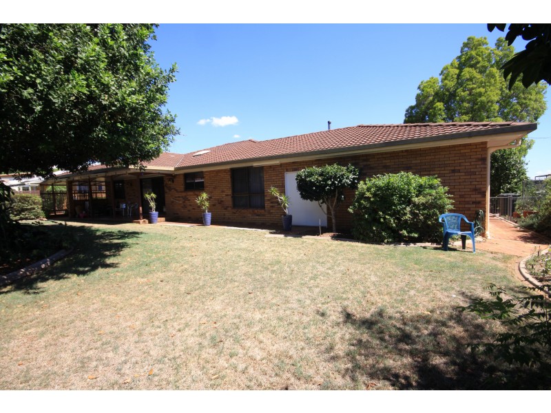 18 Coral Street, Kingaroy QLD 4610