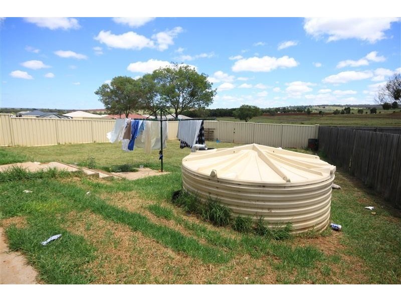 4 Jacaranda Avenue, Kingaroy QLD 4610