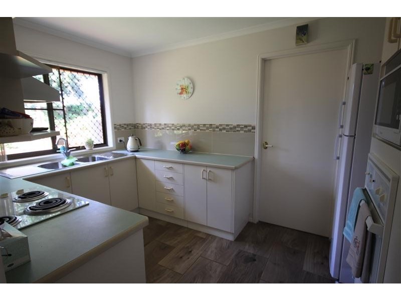 7/32 Tessmanns Road, Kingaroy QLD 4610