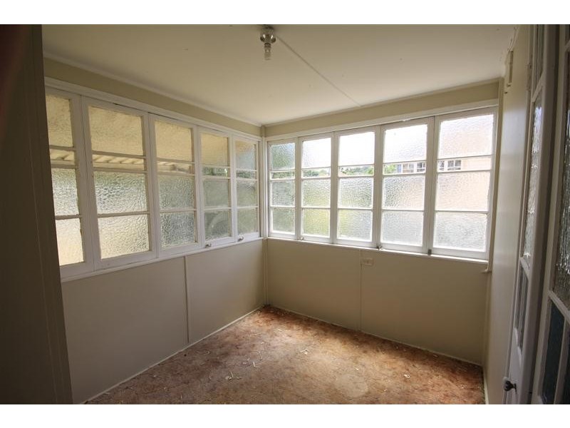 10 Fisher Street, Kingaroy QLD 4610