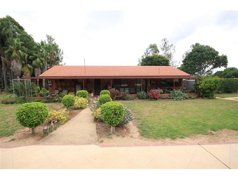 2 Tarong Drive, Kingaroy QLD 4610