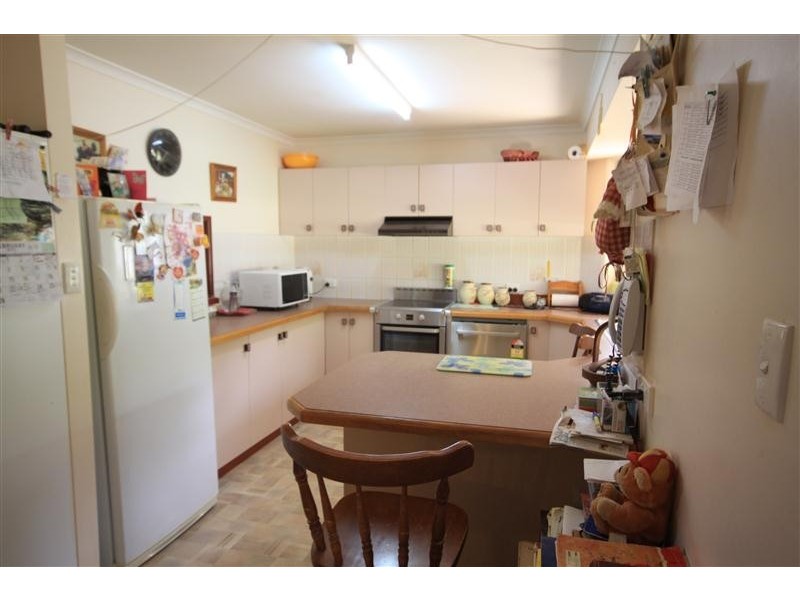 2 Tarong Drive, Kingaroy QLD 4610