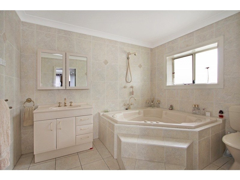 45 Hanbury Street, Greystanes NSW 2145