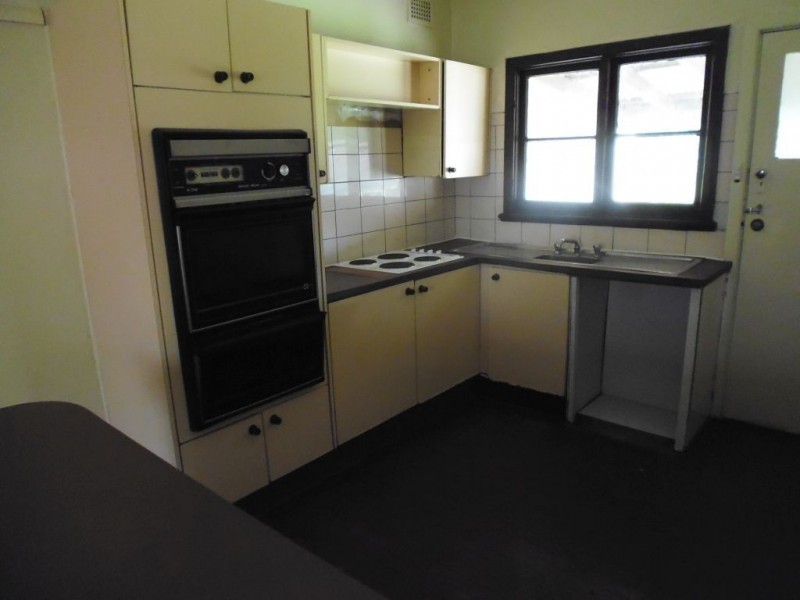 41 Orwell St, Blacktown NSW 2148