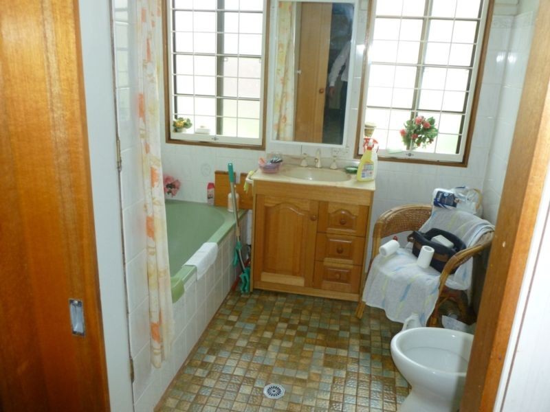 48 Pendle Way, Pendle Hill NSW 2145