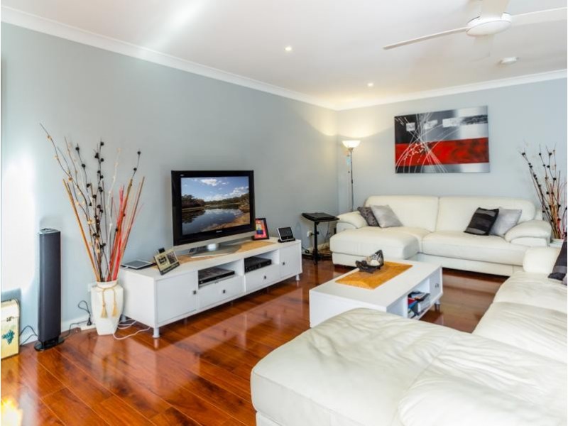 11 Nicholls Way, Pemulwuy NSW 2145