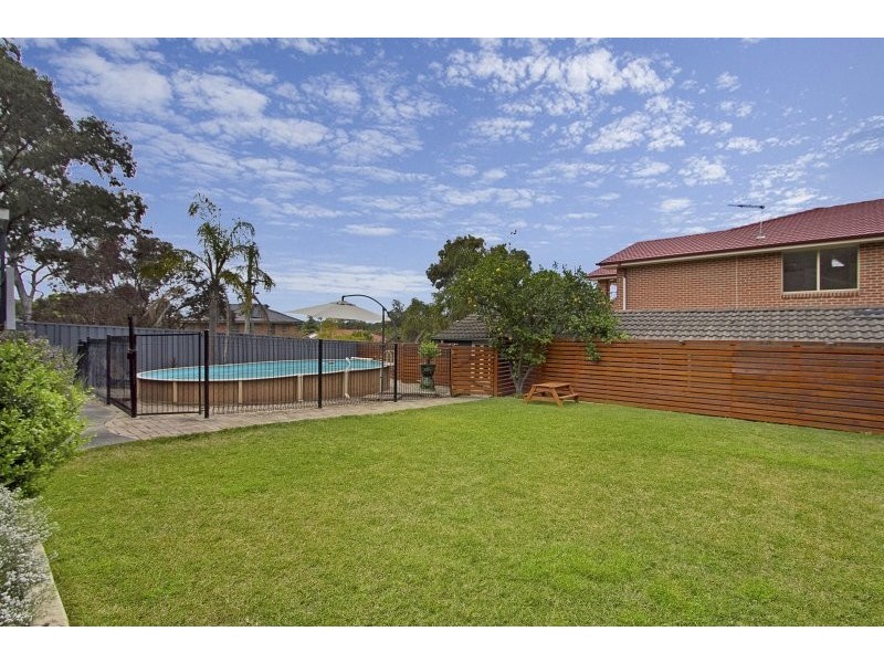 46 Zambesi Rd, Seven Hills NSW 2147
