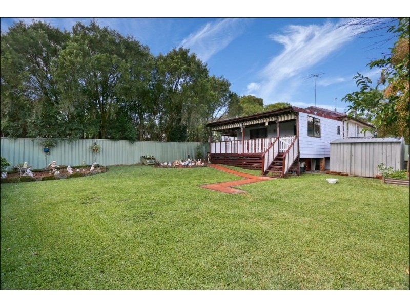 6 Johnson Ave, Seven Hills NSW 2147