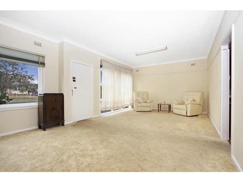 35 Wattle Street, Blacktown NSW 2148