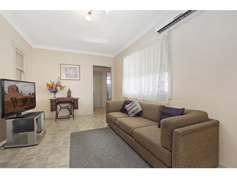 14 Adella Ave, Blacktown NSW 2148