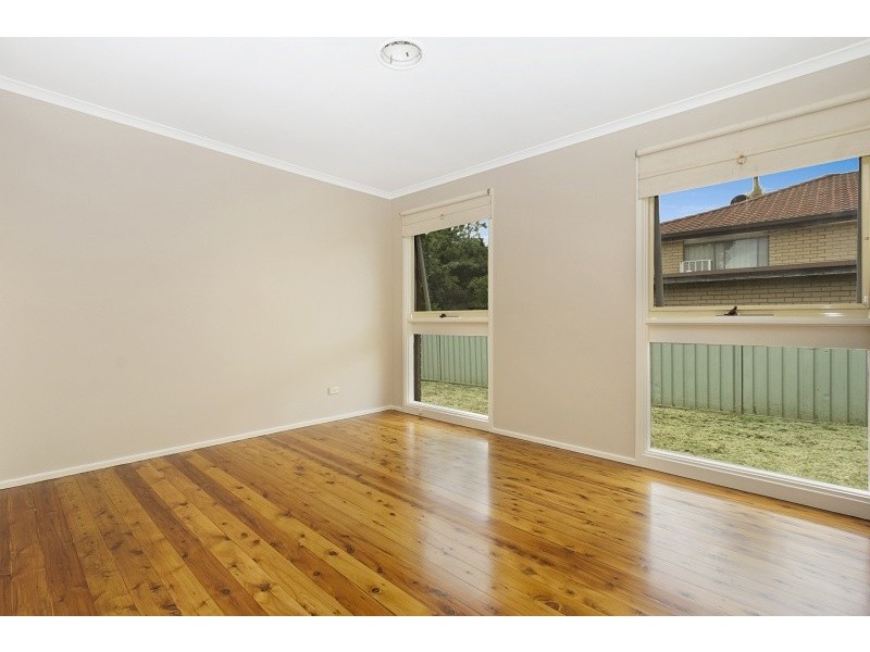 9 Cowra St, Greystanes NSW 2145