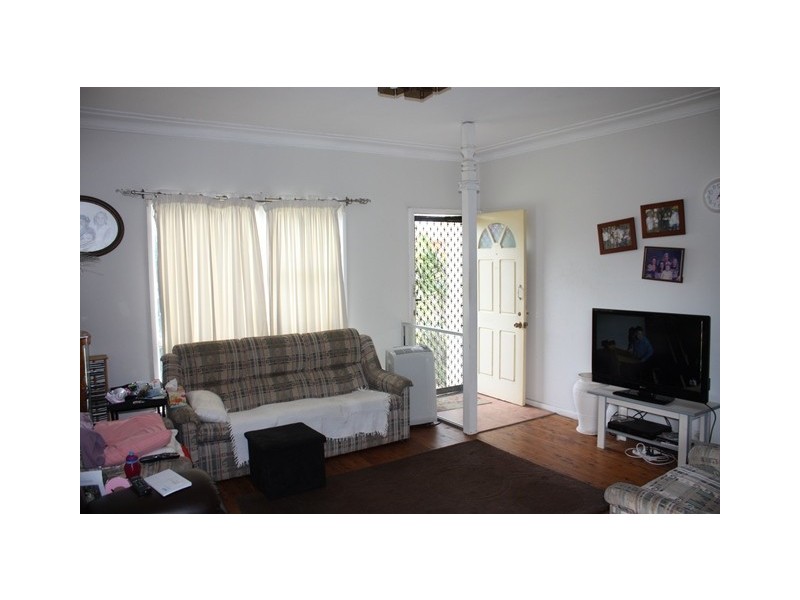 69 Runyon Ave, Greystanes NSW 2145