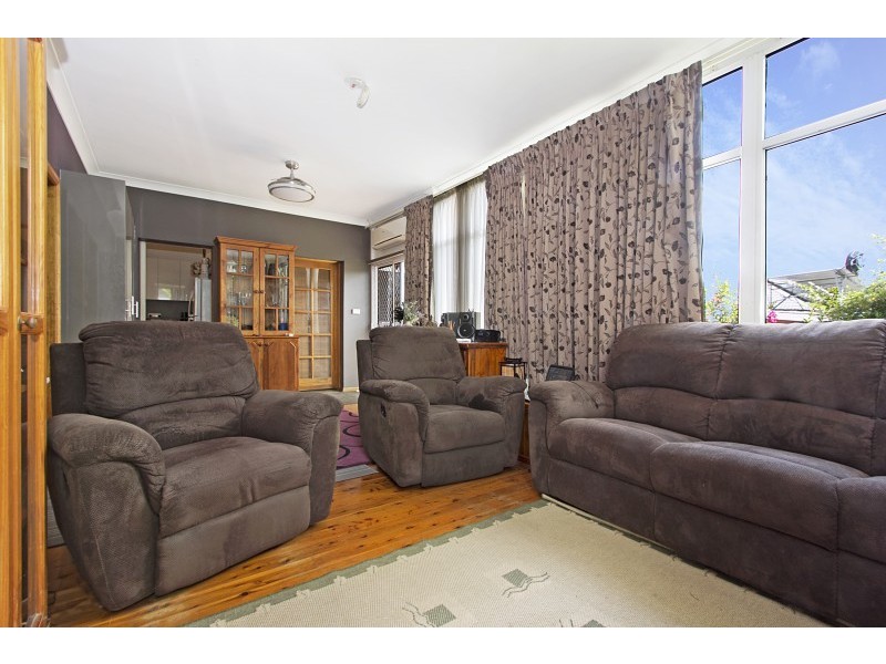 39 Tallawong Ave, Blacktown NSW 2148