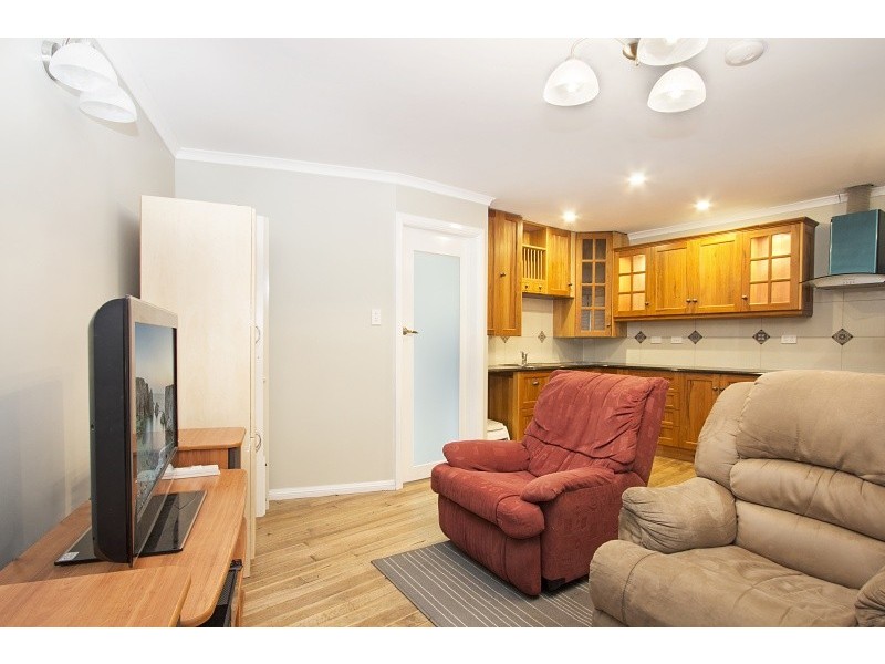 39 Tallawong Ave, Blacktown NSW 2148