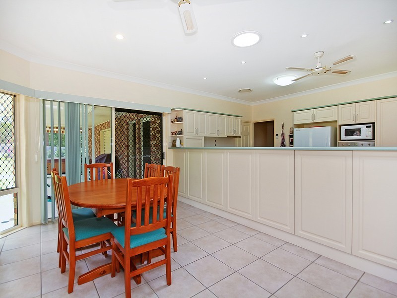 26 Waratah Place, Cedar Vale QLD 4285