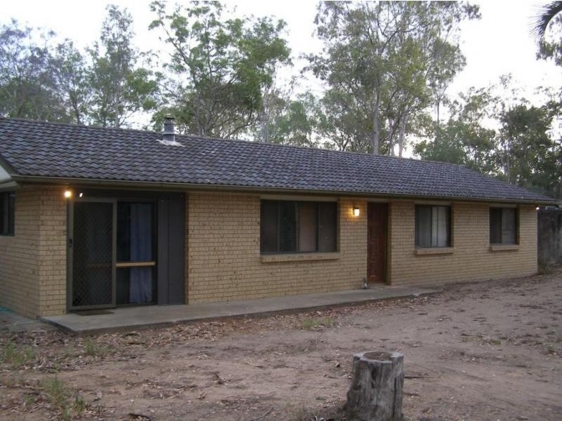 260 Scott Lane, North Maclean QLD 4280