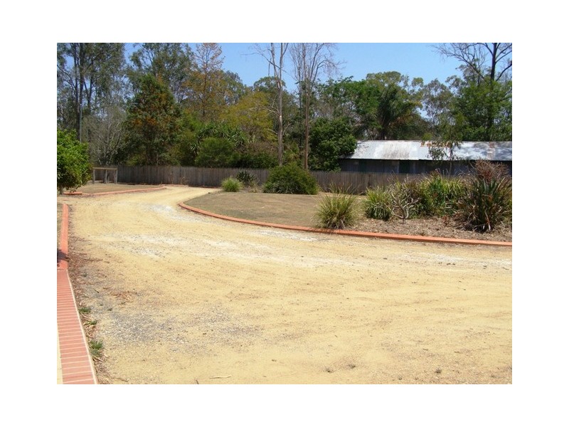 South Maclean QLD 4280