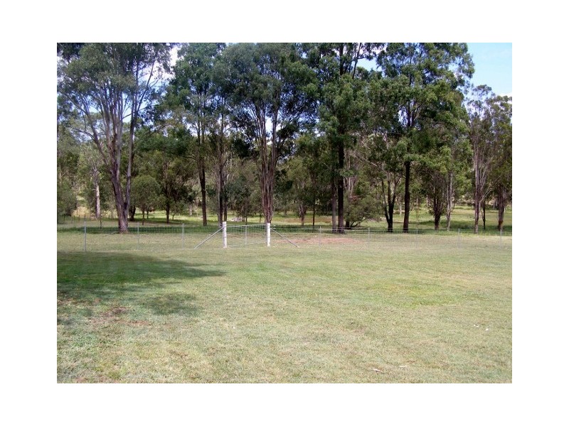 36 Boondarn Court, Cedar Grove QLD 4285
