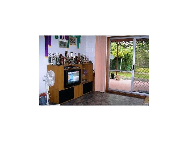 101-107 Meadow Road, Jimboomba QLD 4280
