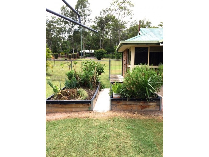 42-46 Kensington Drive, Munruben QLD 4125