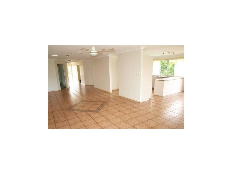 South Maclean QLD 4280