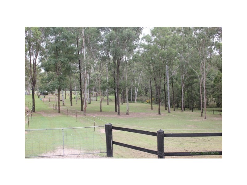 66-72 Sharon Drive, North Maclean QLD 4280