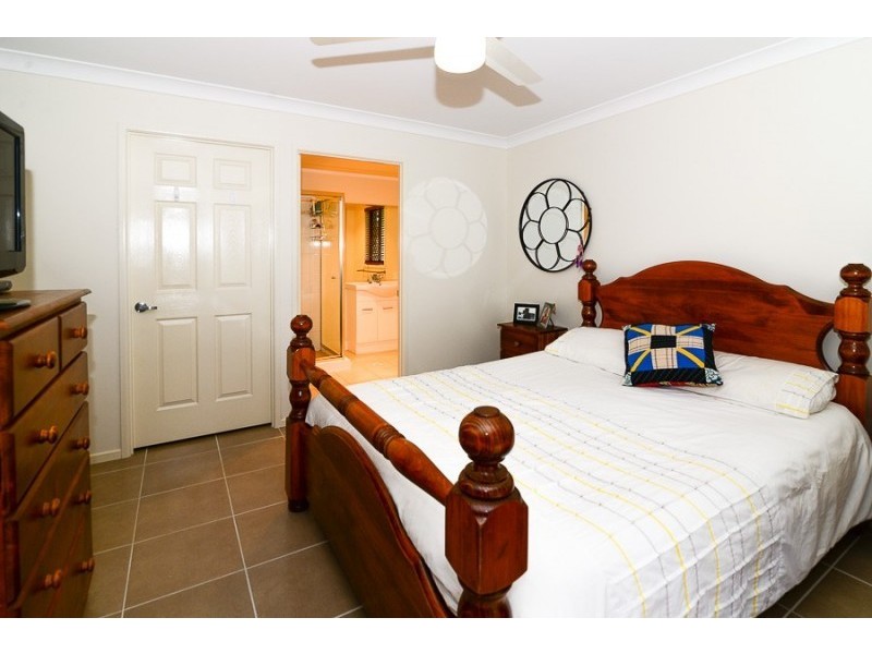 43 Blackbean Street, Cedar Vale QLD 4285