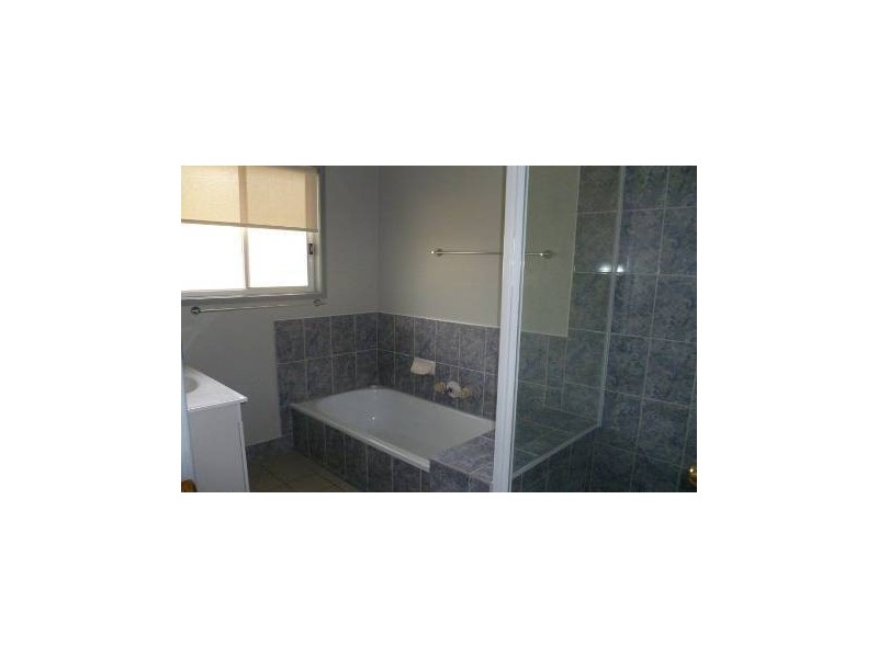 Munruben QLD 4125
