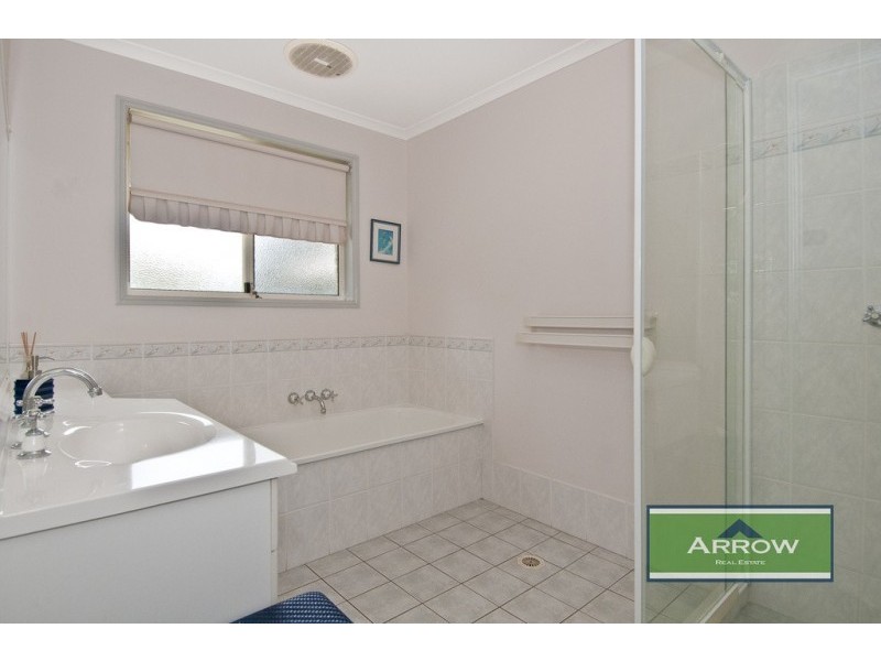 121-123 Equestrian Drive, New Beith QLD 4124