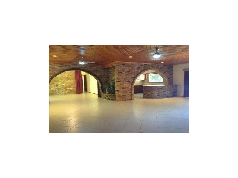 1 Shetland Court, Greenbank QLD 4124