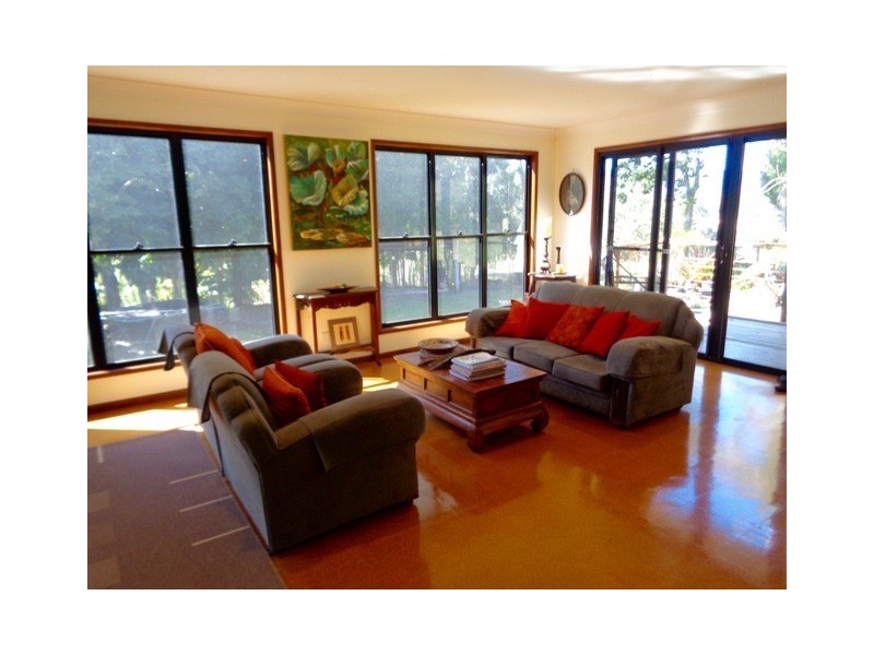 283 Widgee Creek Road, Hillview QLD 4285