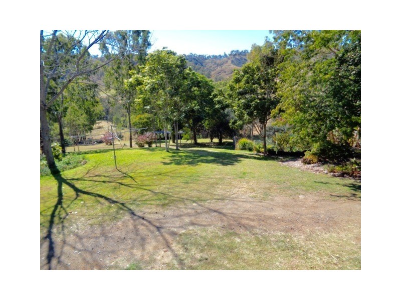 283 Widgee Creek Road, Hillview QLD 4285