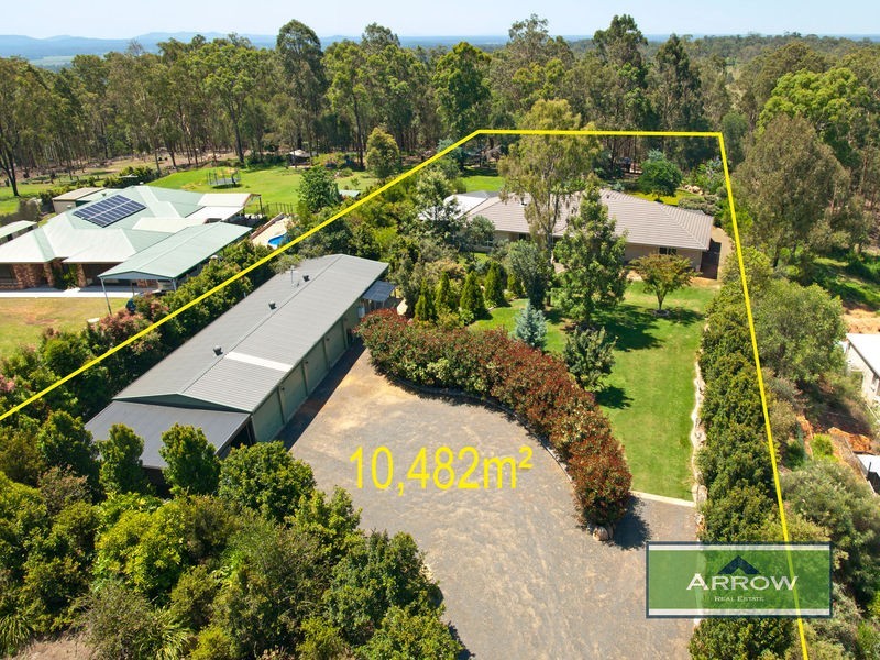 19-21 Summerhill Place, Woodhill QLD 4285