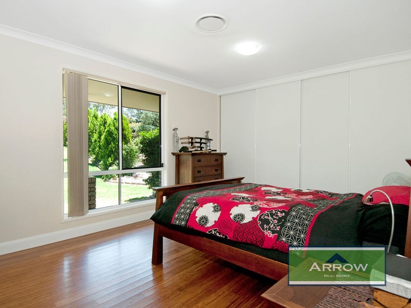 19-21 Summerhill Place, Woodhill QLD 4285