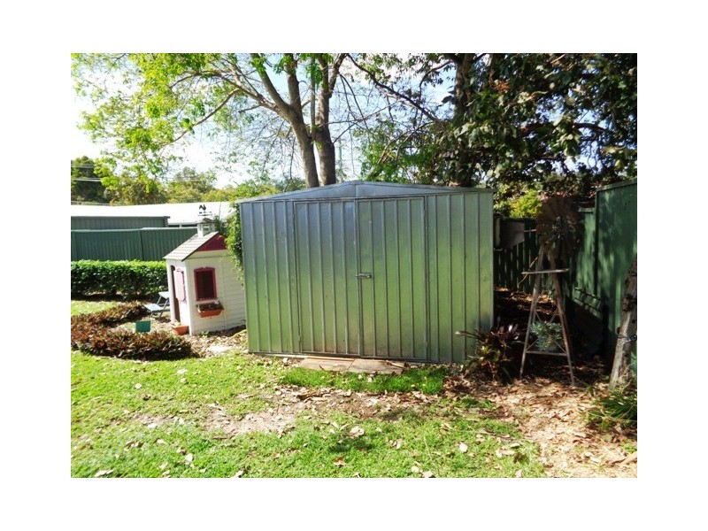 15 Samantha Street, Boronia Heights QLD 4124