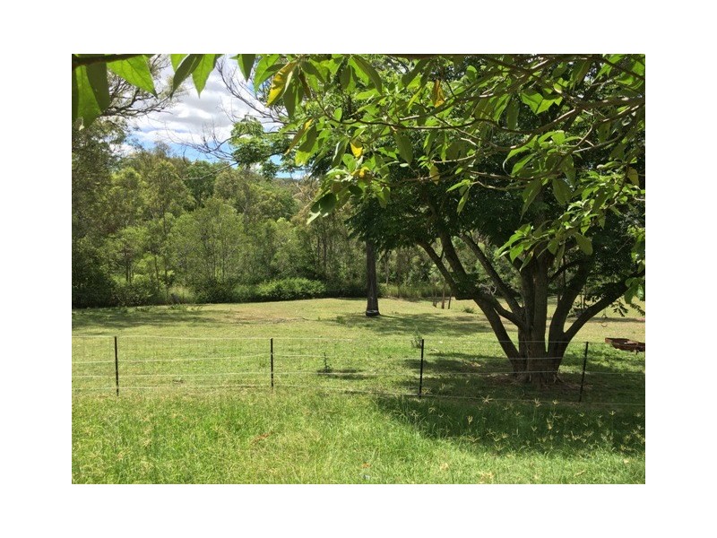 125 Falconer Road, Woodhill QLD 4285