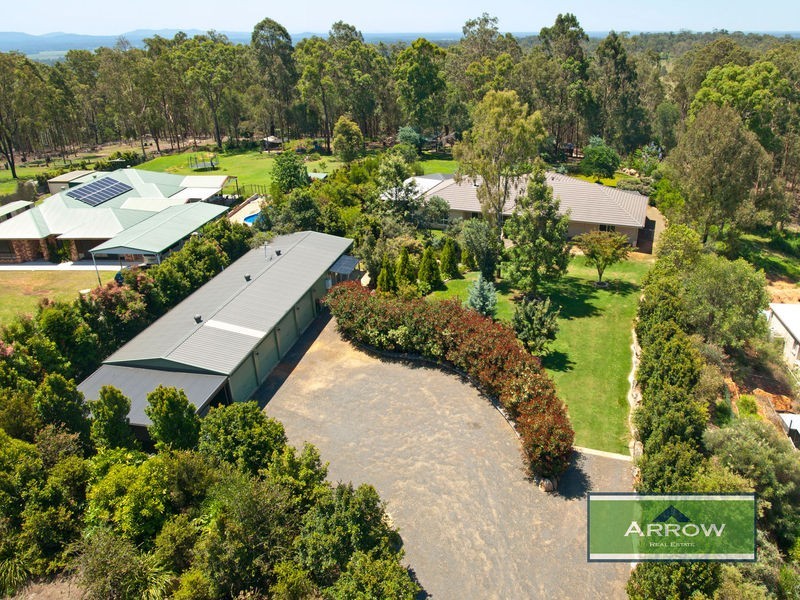 19 Summerhill Place, Woodhill QLD 4285