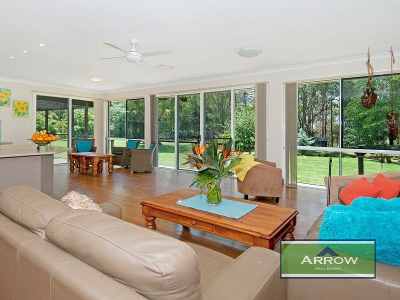 19 Summerhill Place, Woodhill QLD 4285