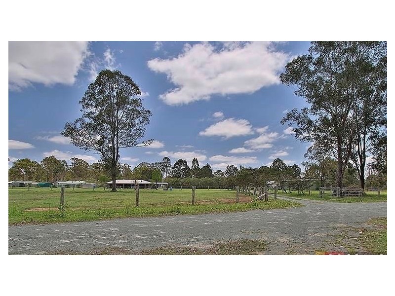 31 Glenlogan Court, Jimboomba QLD 4280