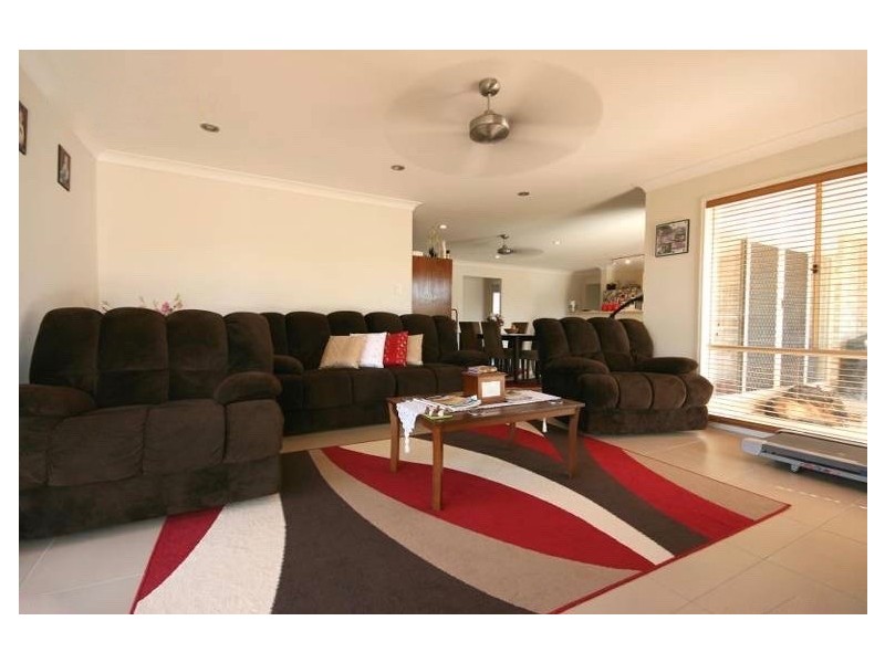 25-27 Maggie Court, Cedar Vale QLD 4285