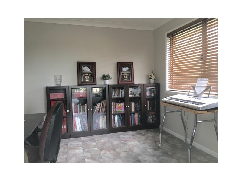 11 Piper Court, Boronia Heights QLD 4124