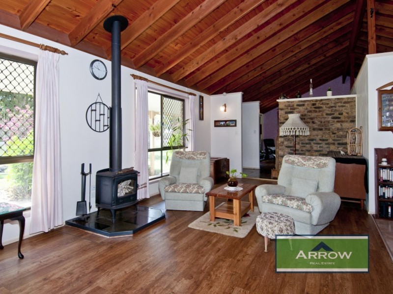 134 Smailes Road, North Maclean QLD 4280