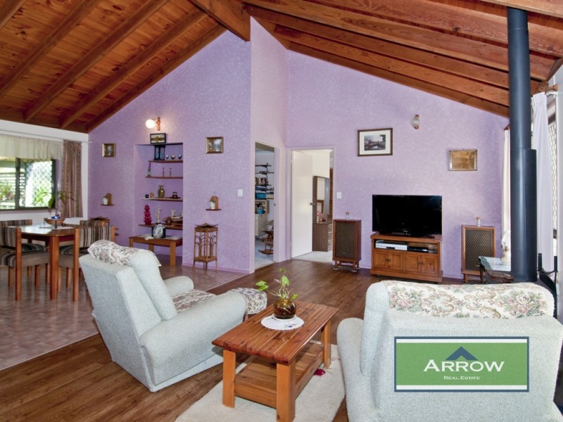 134 Smailes Road, North Maclean QLD 4280