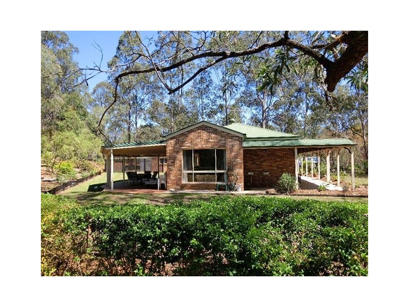 10 Cathryn Court, Cedar Grove QLD 4285